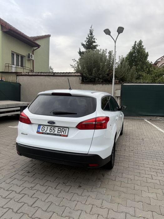 Ford Focus 1.0 EcoBoost 125 CP, Break – 2018, Alb