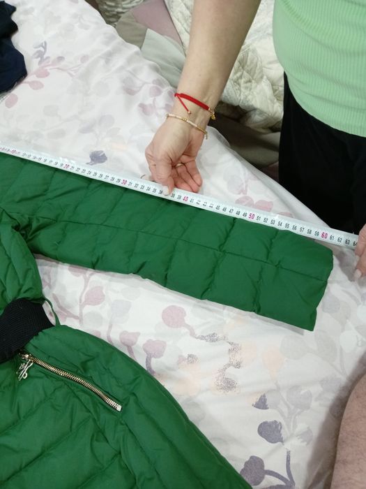 Продавам яке с гъши пух, непромукаемо