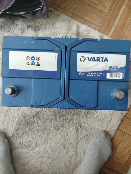 Аккумулятор варта