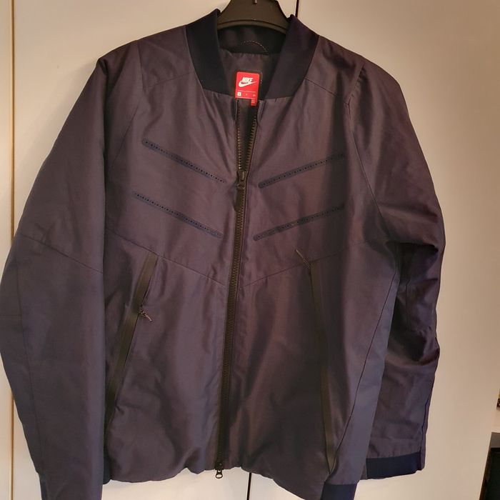 Jacheta sport Nike mas S