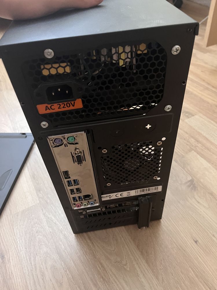 Pc/Компютър