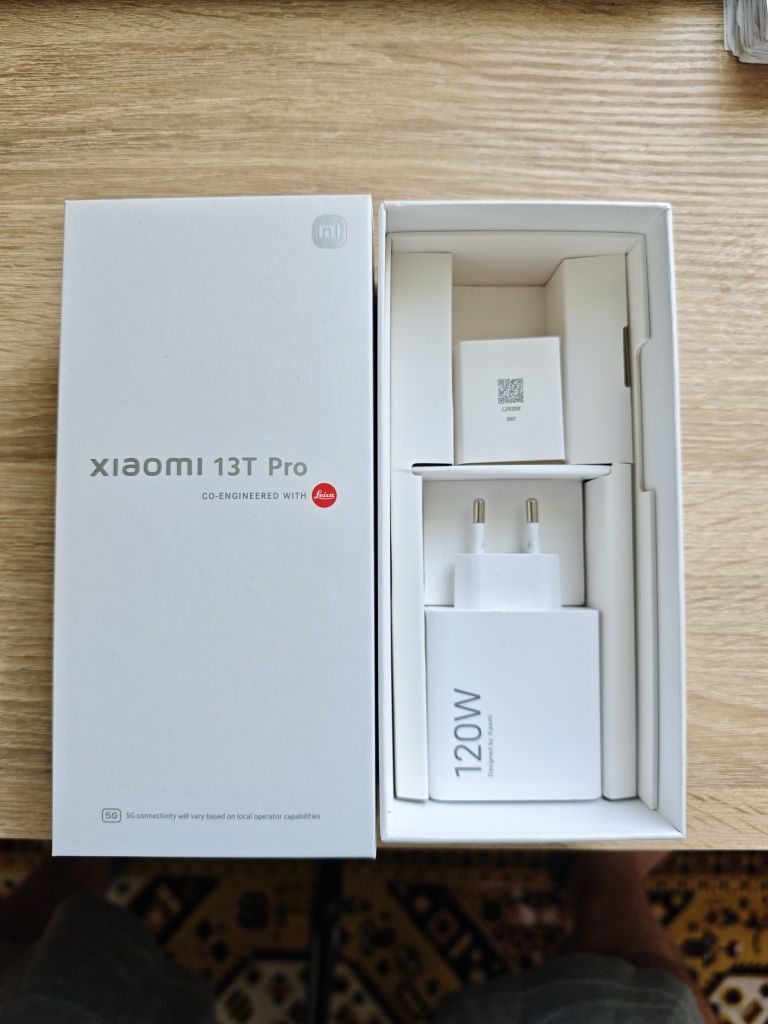 Xiaomi 13T Pro, в гаранция до Февруари 2026
