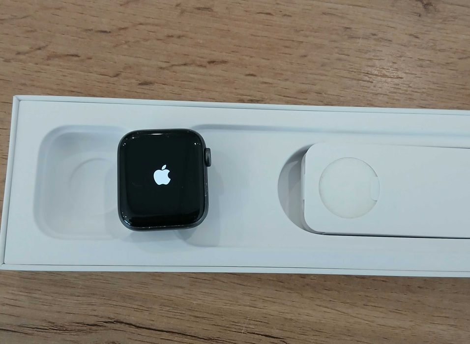 Apple Watch 6 в ГАРАНЦИЯ