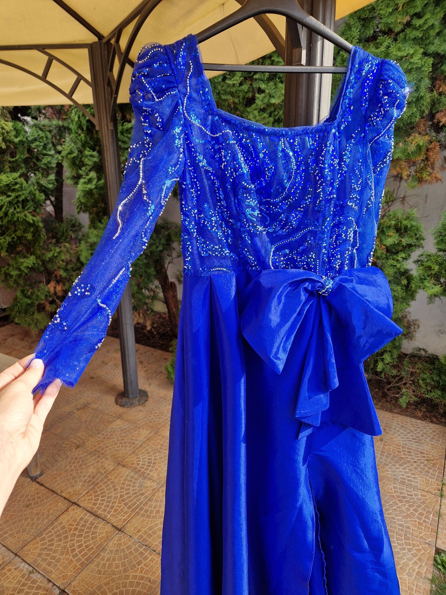 Vand rochie eleganta deosebita albastru, Marimea L