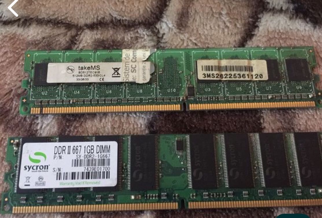 Memorie Ram PC DDR2 DDR3 si Laptop DDR2 și DDR3 de 1 Gb și 2 Gb
