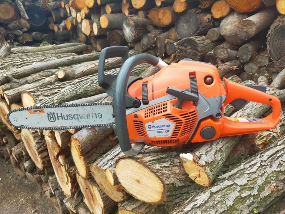 Vând huzvarna 560 XP auto tun  profesional de lucrat la pădure