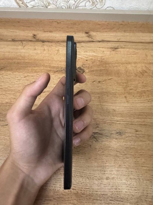 Xiaomi 13T 256gb 8+8 operativka