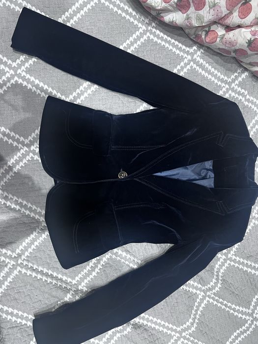 Синий бархатный пиджак