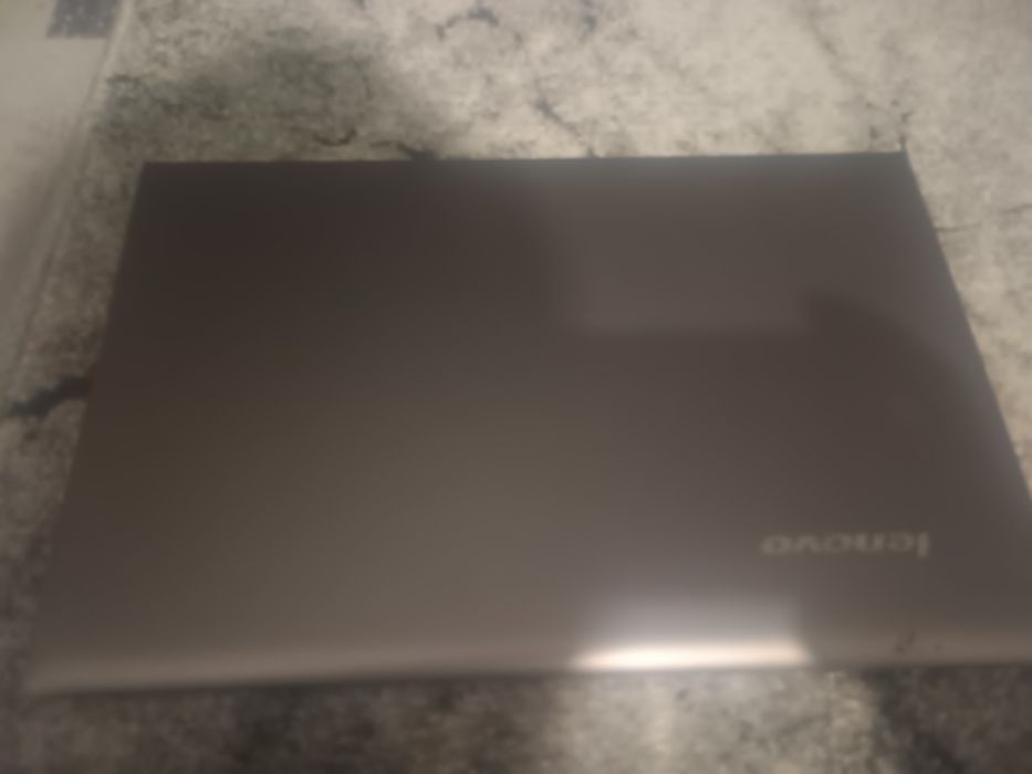 Lenovo ideapad uU330p