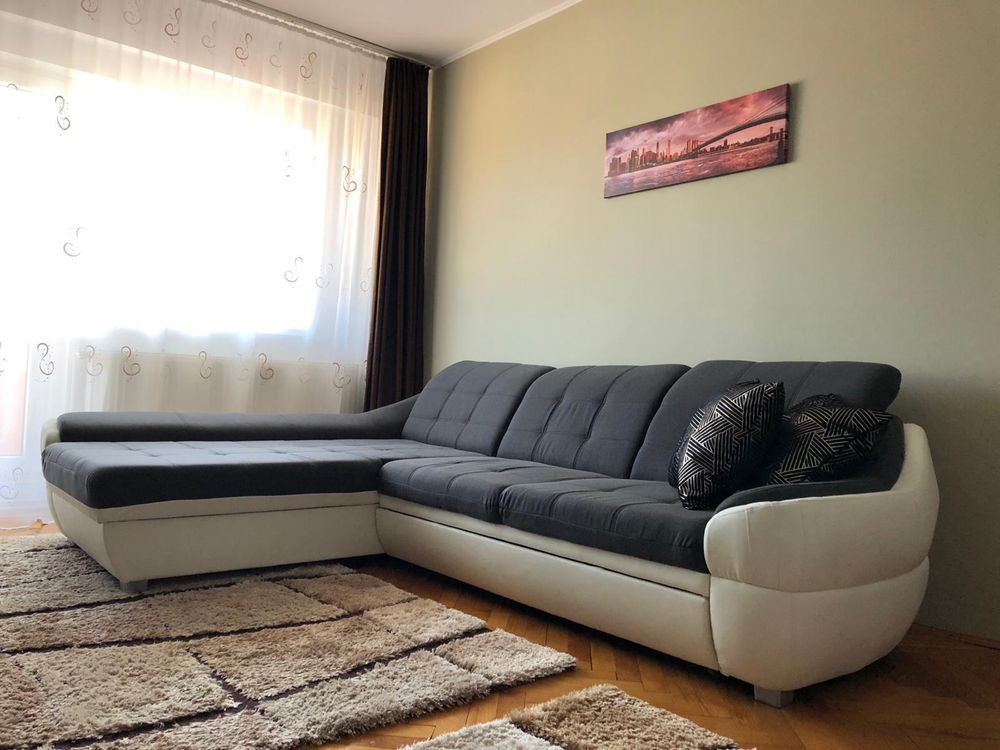 Proprietar ofer spre închiriere apartament cu o cameră