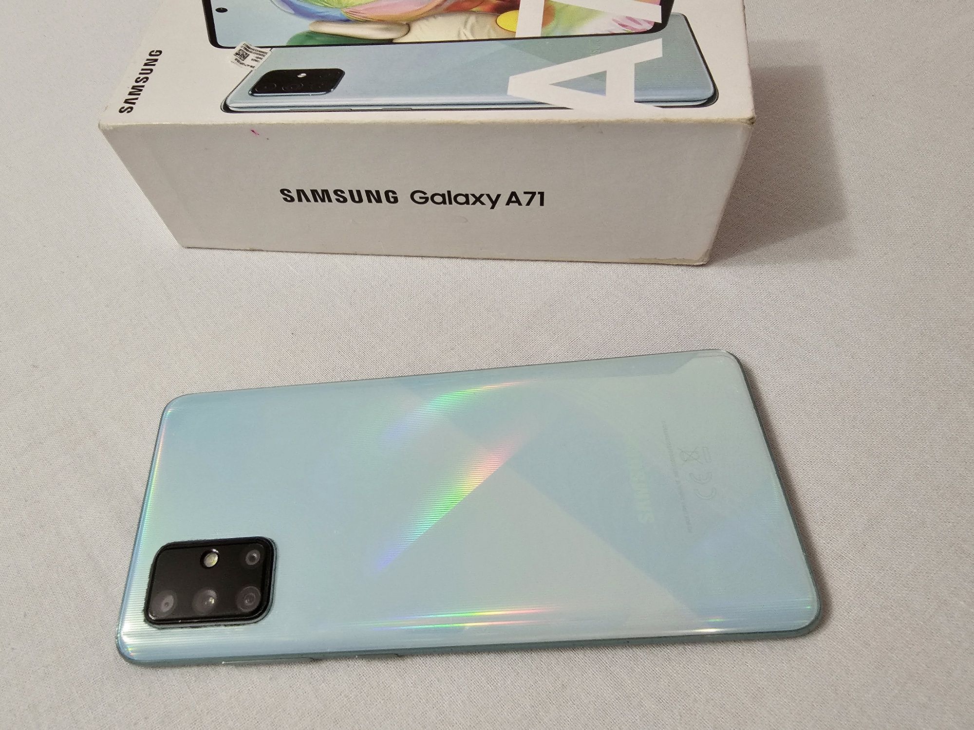 Samsung Galaxy A71, 128 GB Dual SIM