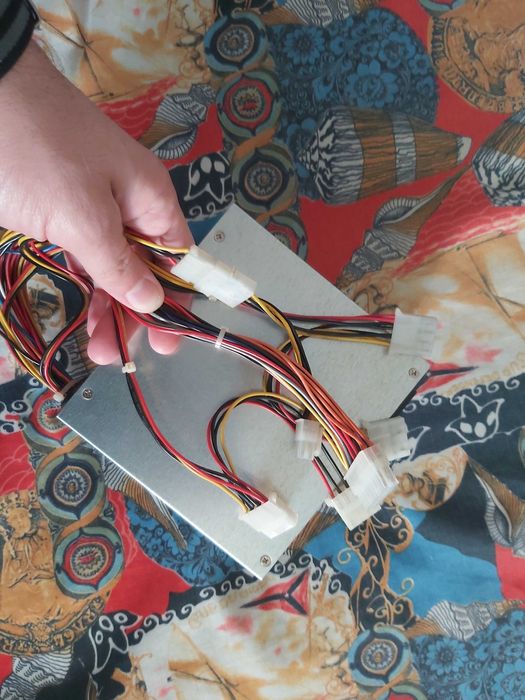 Sursa vintage 350w ideala proiecte old PC LC-B350ATX timp liber hobby