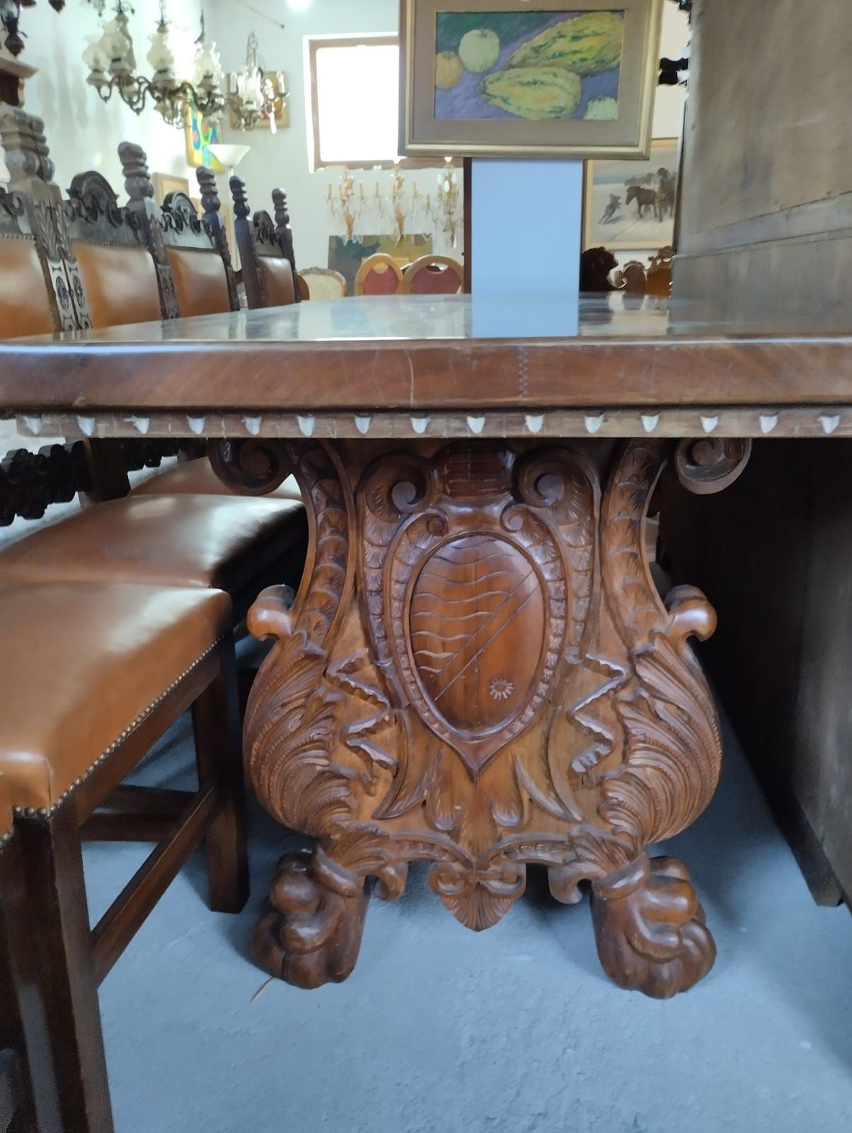 Masa cu scaune în stile baroc