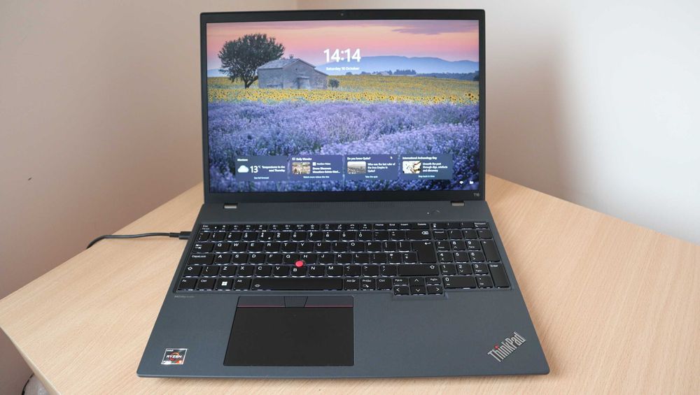 Lenovo ThinkPad T16 2 Gen AMD 740M 16"/ Ryzen 7545U / SSD 1TB / 16GB