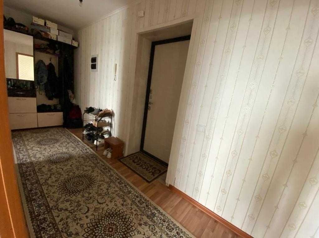 2-комн. квартира, 51.6м², р-н Юбилейный микр.