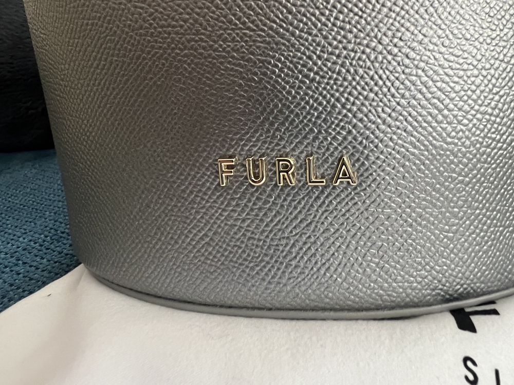 Furla Clio Silver and Perla.100%oригинал.Със сериен номер,етикети.