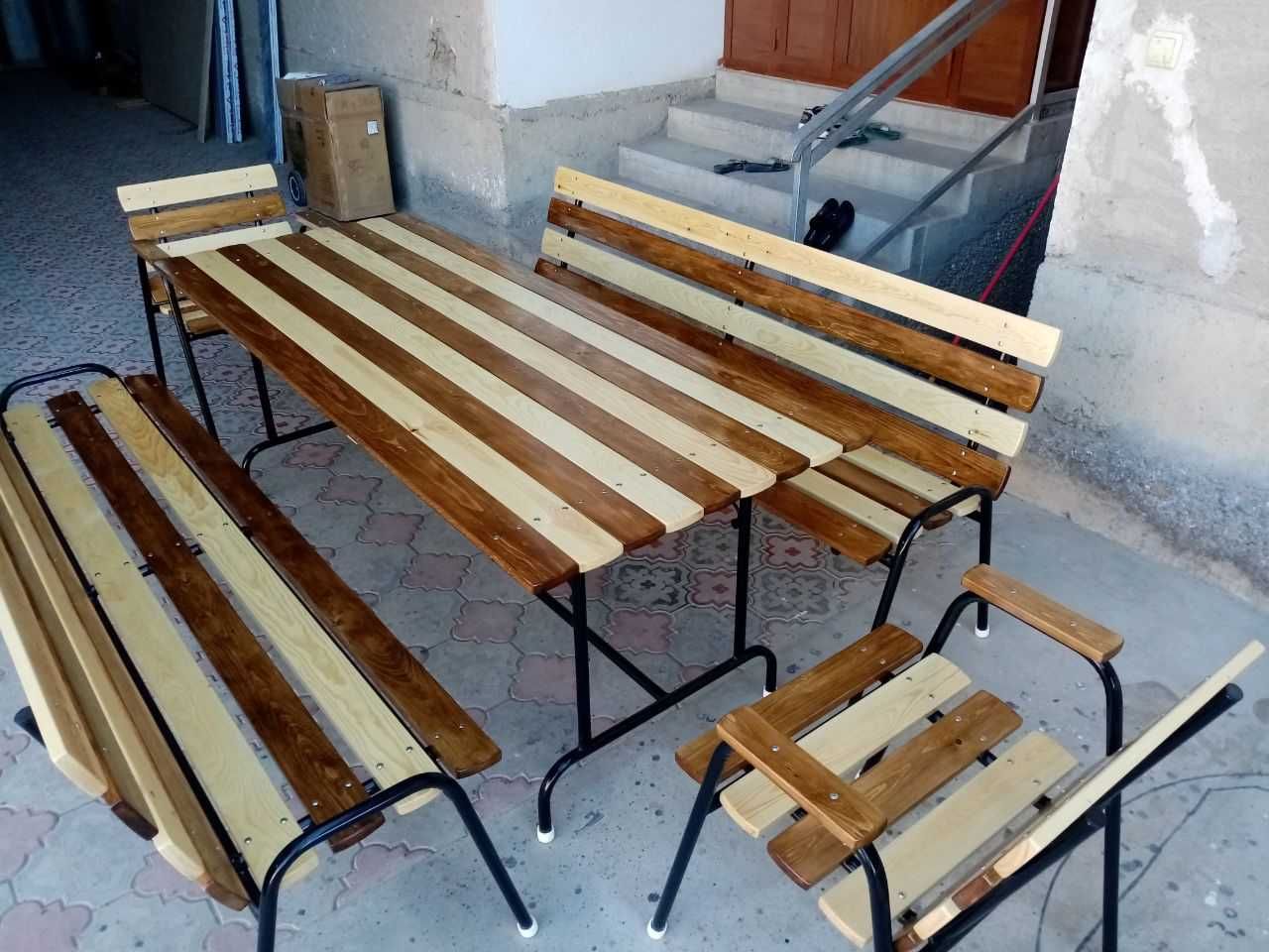 Hабор садовой мебели, стол, стул и скамейка