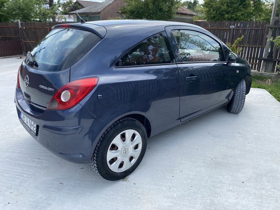 Opel corsa 2009 1.3 diesel