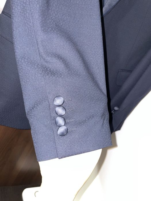 Costum + camasi cadou