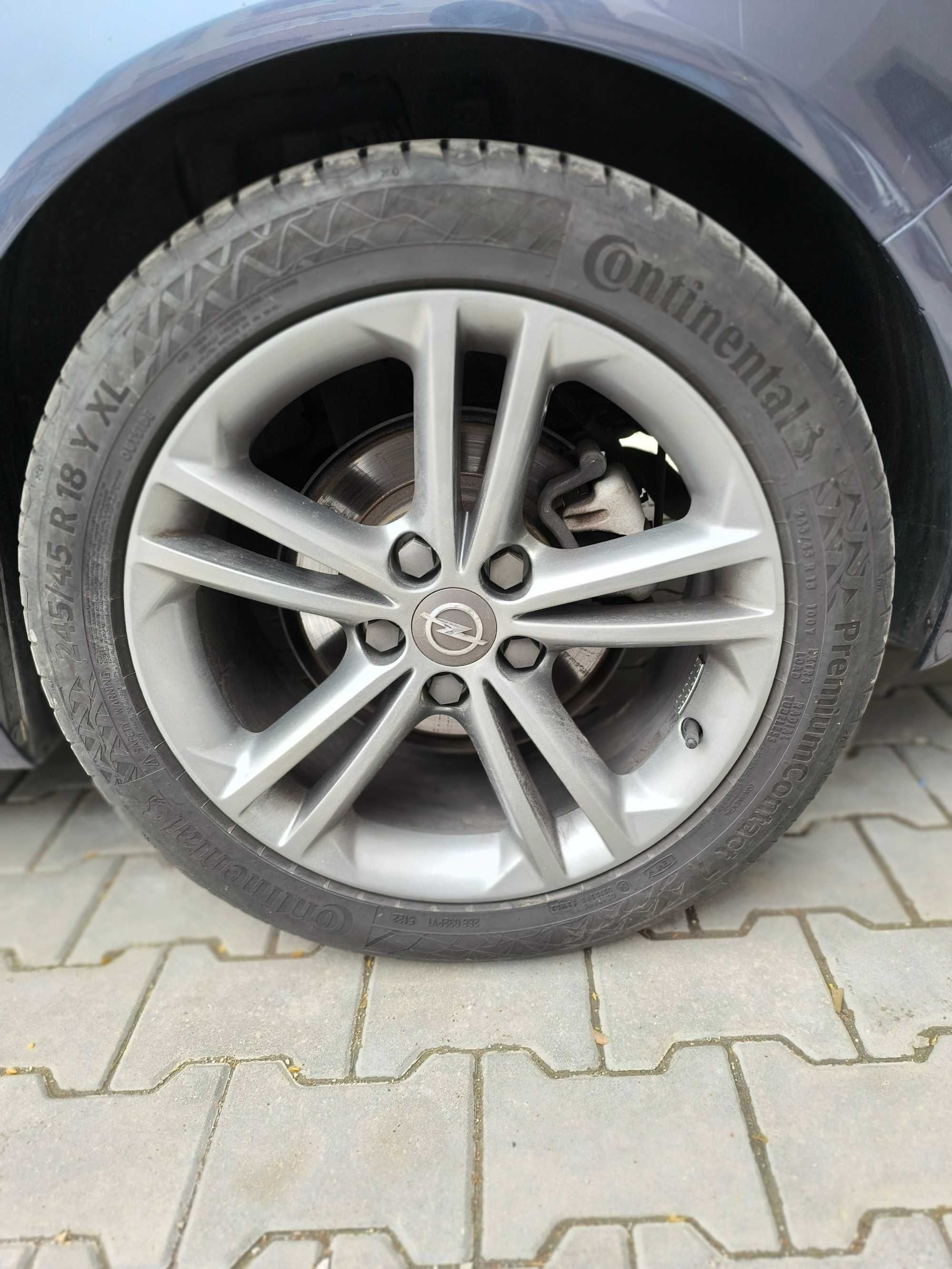 Opel Insignia БЪЛГАРИЯ