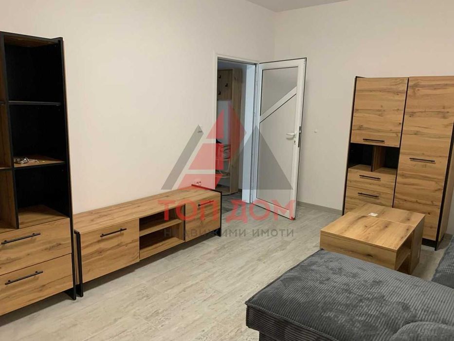 Дава се под наем Двустаен апартамент в Варна, Лятно кино Тракия - 60 кв.м за 561 € - Снимка #2