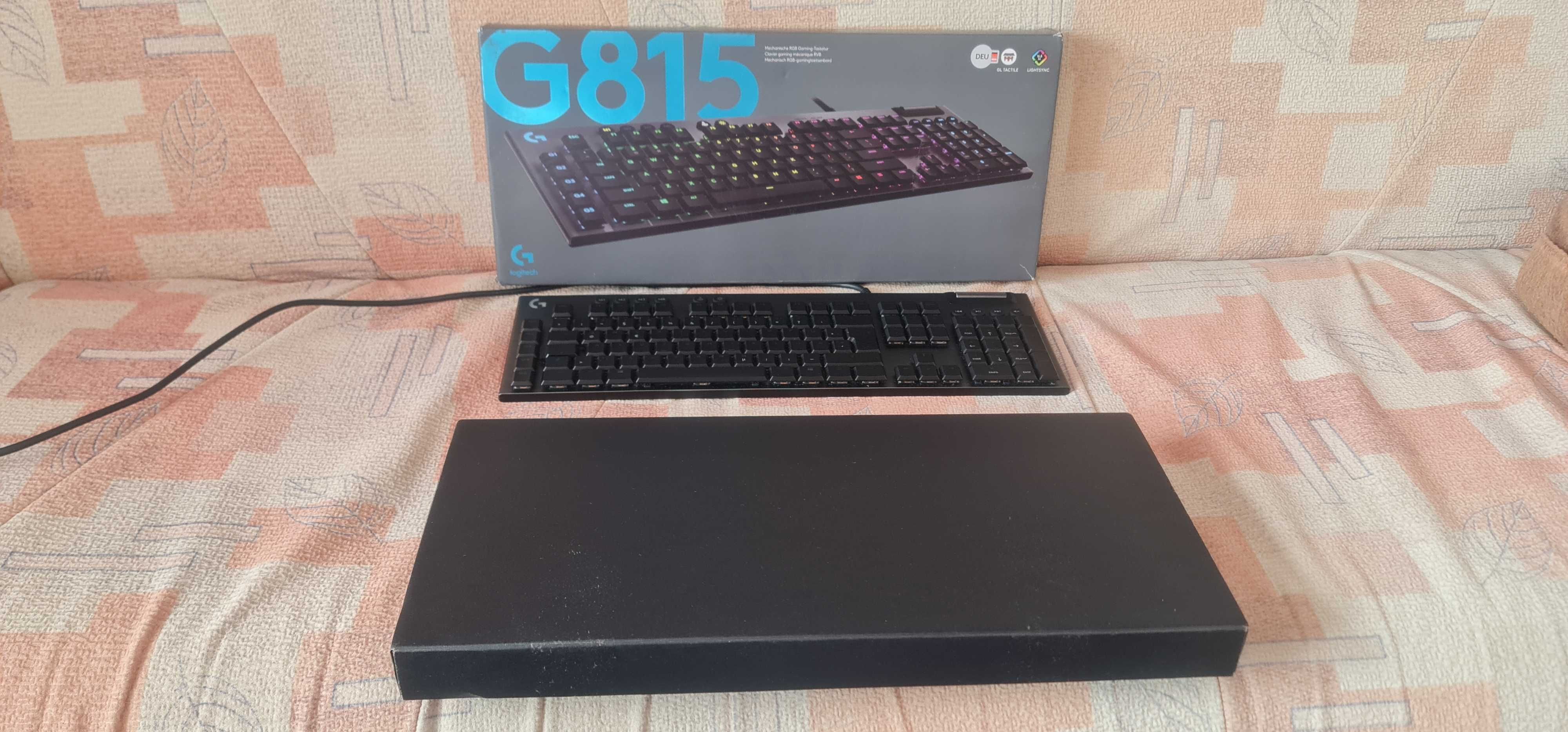 Tastatura mecanica gaming Logitech G815, Ultraslim, Lightsync, SClicky