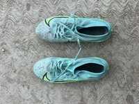 Nike mercurial 40