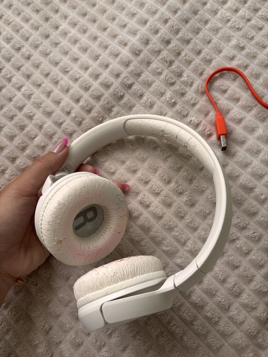 Слушалки JBL безжични