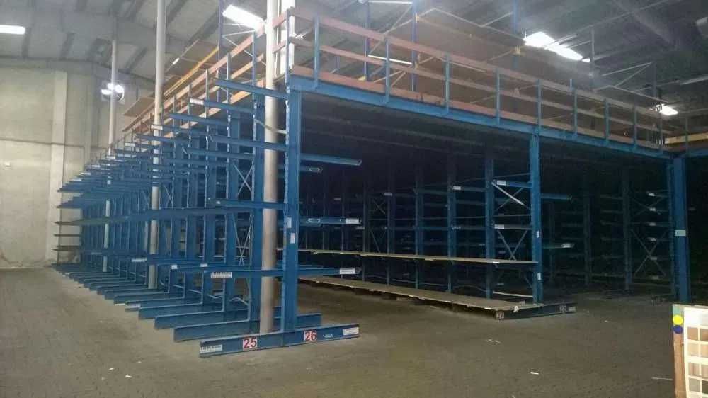 Raft metalic cantilever