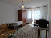 Închiriez apartament 3 camere