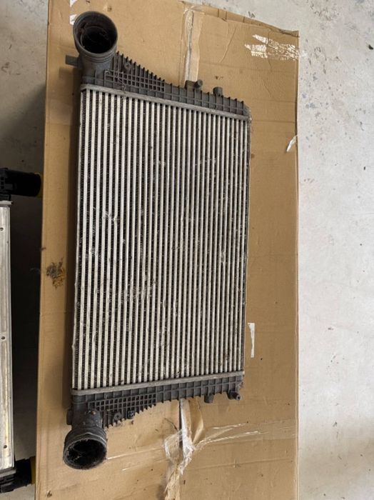 Intercooler Volkswagen Passat Jetta Audi A3