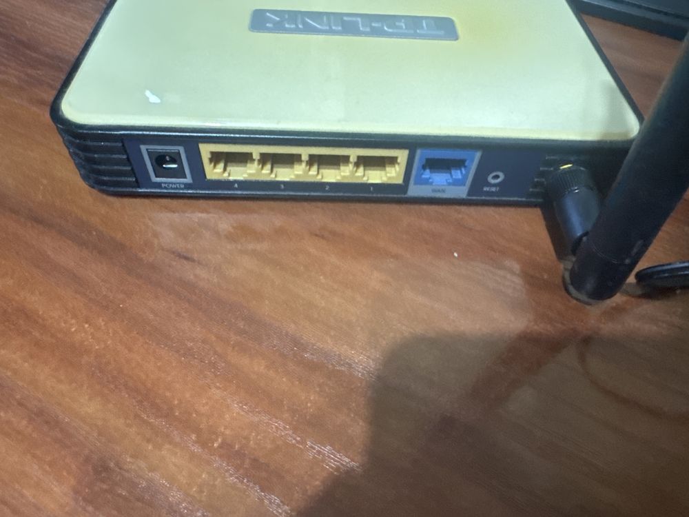 Продам TP-Link TL-WR543G