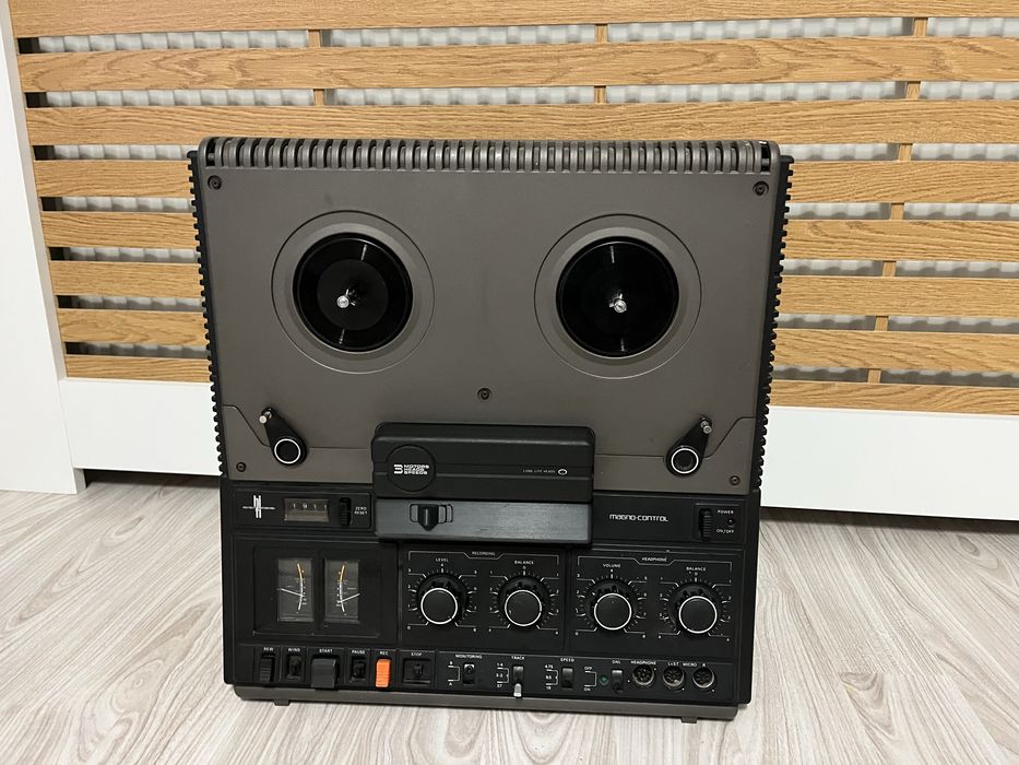 Magnetofon Philips N4504 defect