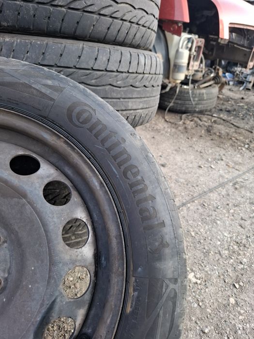 Vand roata R 16 cu anvelopa 205 55 16 conti dot 2022 vv golf 4 bora sc