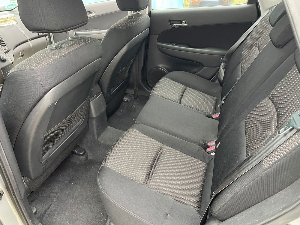 Dezmembrari Hyundai i30 2007 130.000km 1.6 crdi motor cutie piese