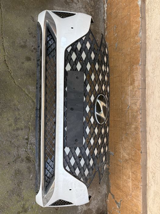 Hyundai Grandeur бампер передний