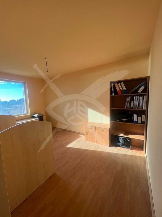 Продава се Тристаен апартамент в Варна, Бриз - 105 кв.м за 2667 €/кв.м - Снимка #7