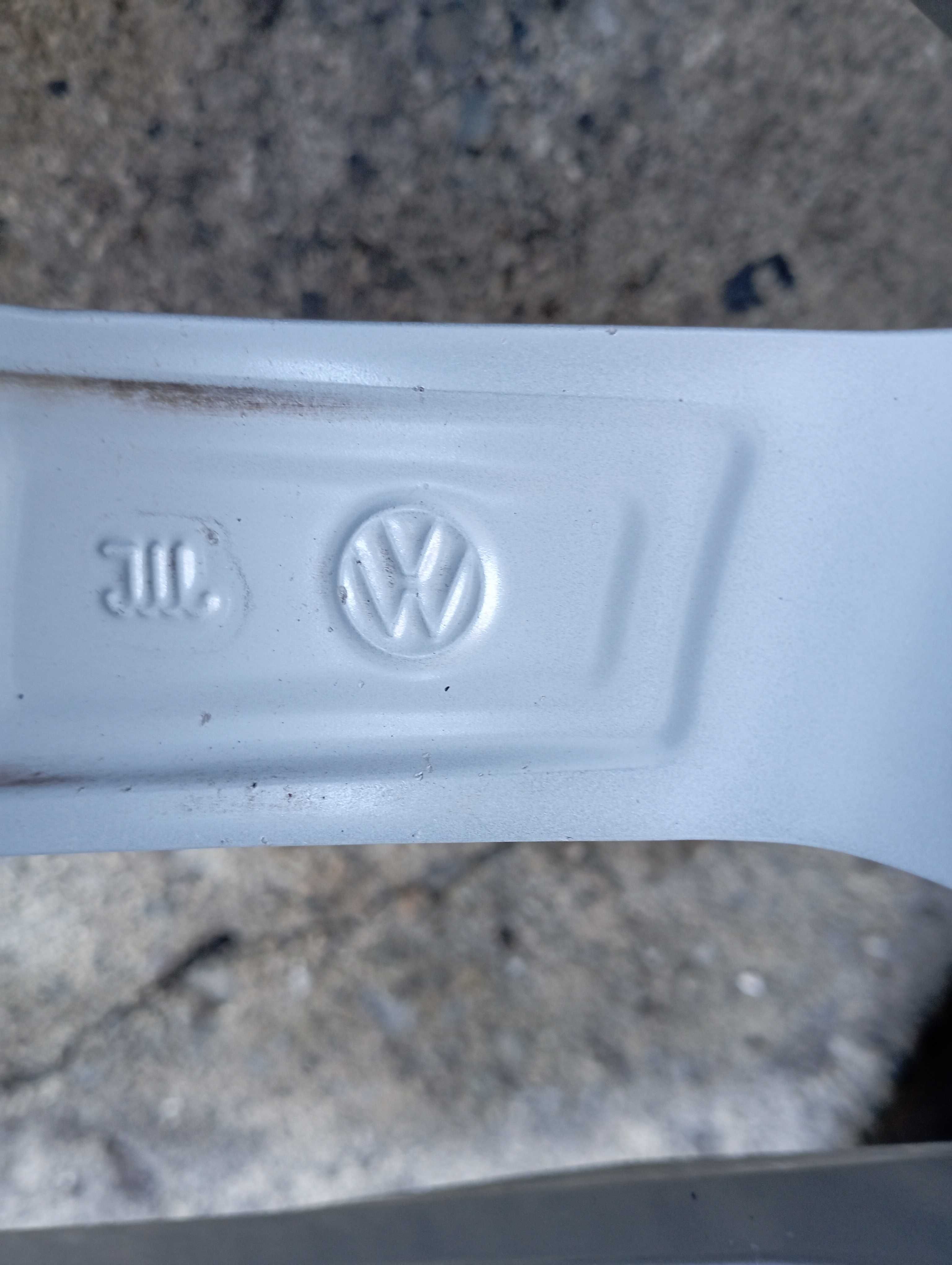 Оригинални джанти за VW TOURAN 16 цола 5 X 112 6,5J ет.48 57.1mm.