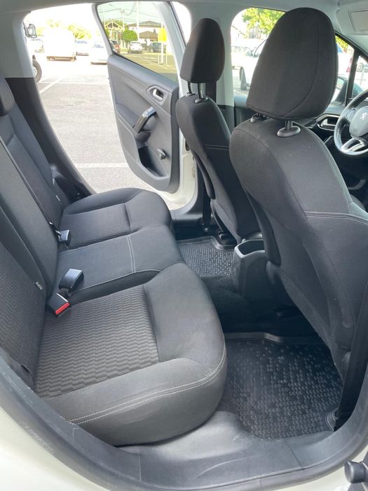 Peugeot 208, 1.4 diesel, 99500 km, 2015