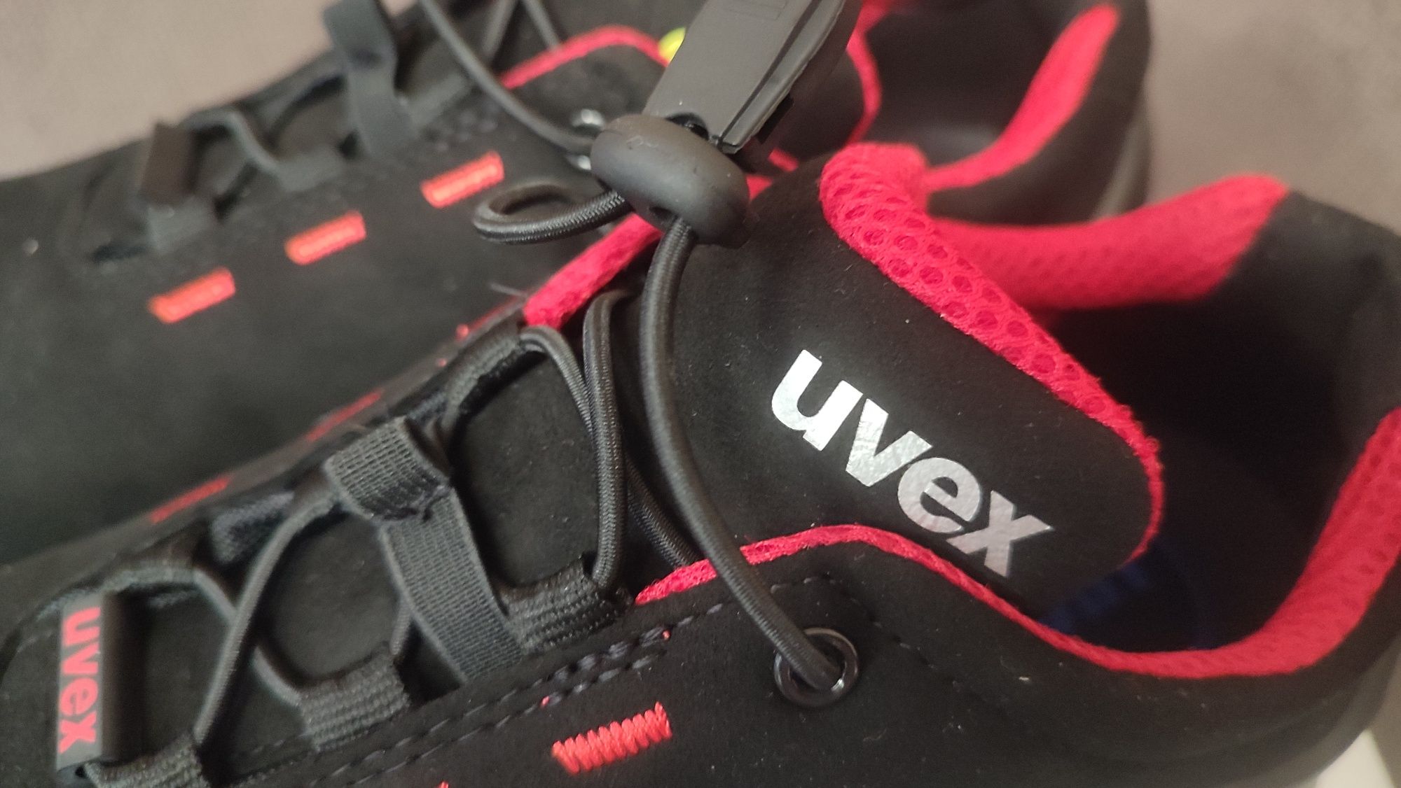 Работни обувки Uvex