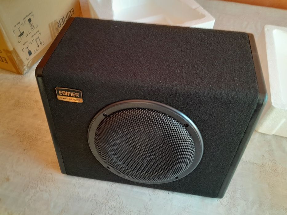 Subwoofer EDIFER CW 800