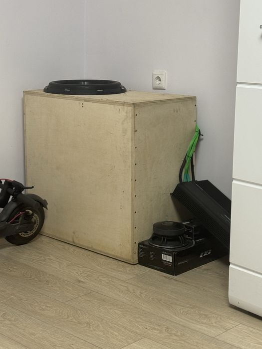 Сабвуфер 3515R  с коробом