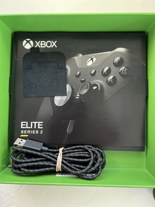 Xbox Elite Series 2 – Пълен комплект, като нов