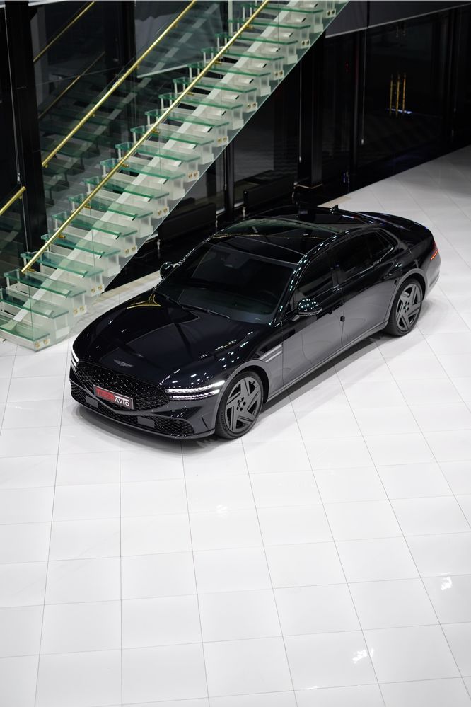 Genesis G90 Black Edition