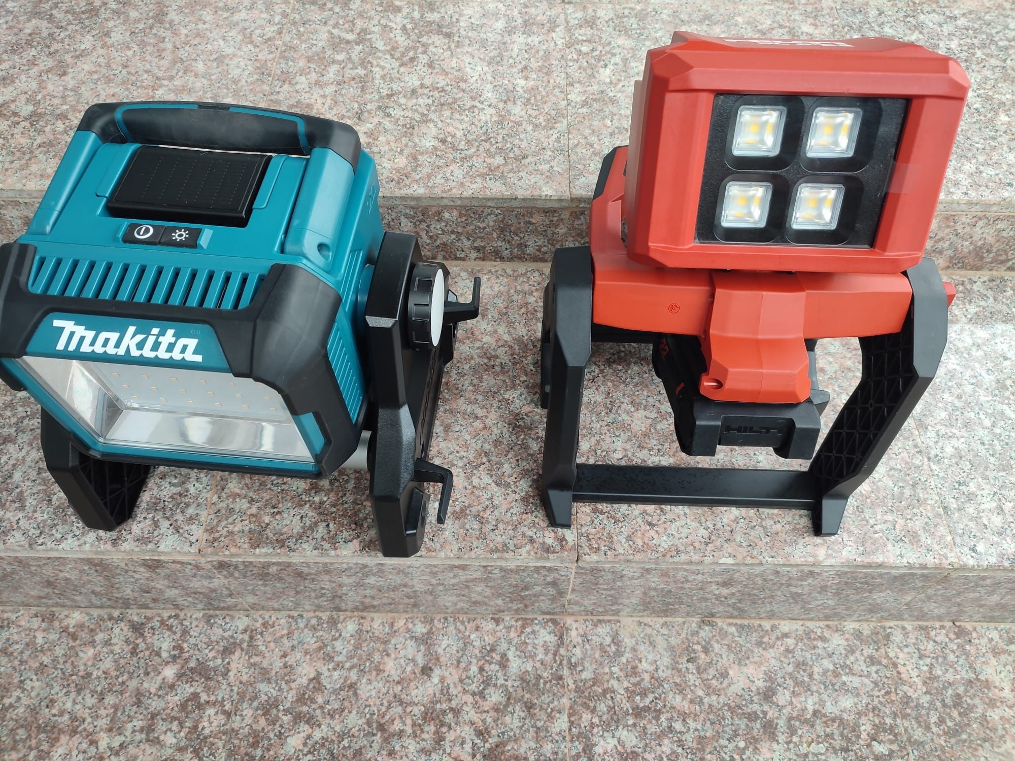 Hiti , Makita reflector de  santier pe acumulator