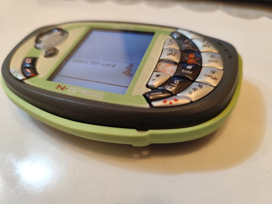 Смартфон Nokia N-Gage QD