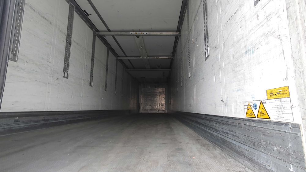 Semiremorca Schmitz 2014 Frig frigorifica Thermo King SLXe 300 avariat