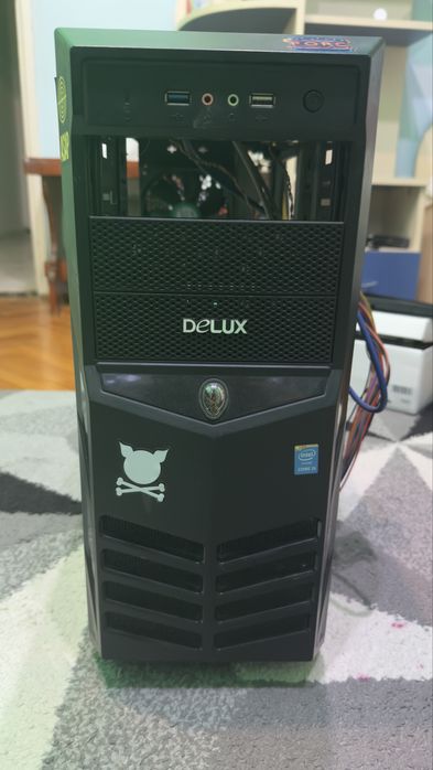 Carcasa Delux+ Sursa 500W RAIDMAX