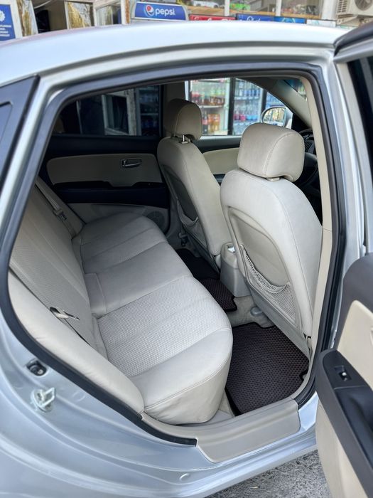 Hyundai  elantra