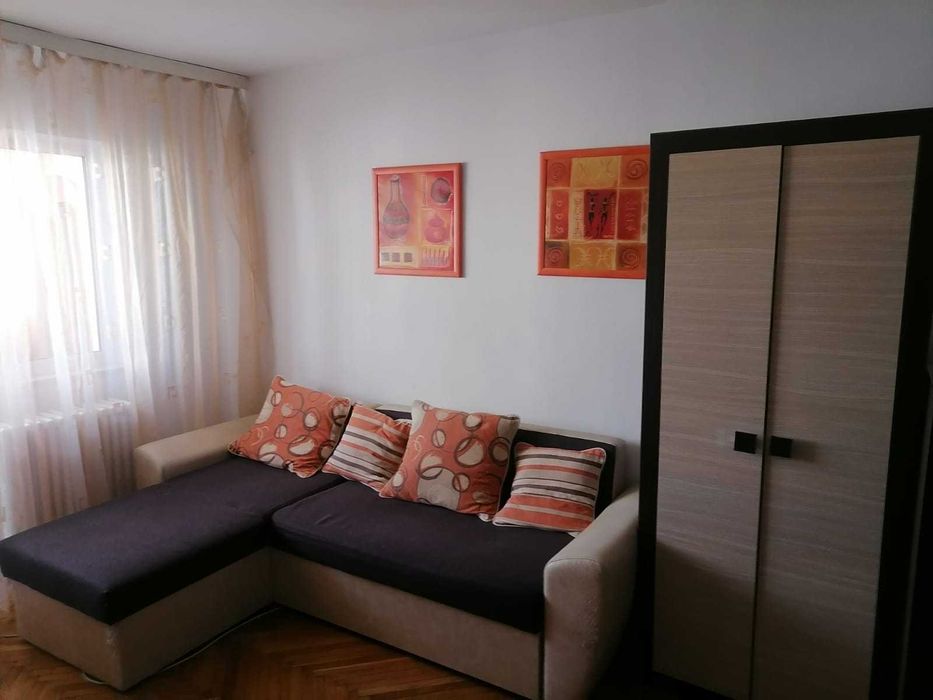 Inchiere apartament 3 camere, D, cartier Alexandru cel Bun, Iasi